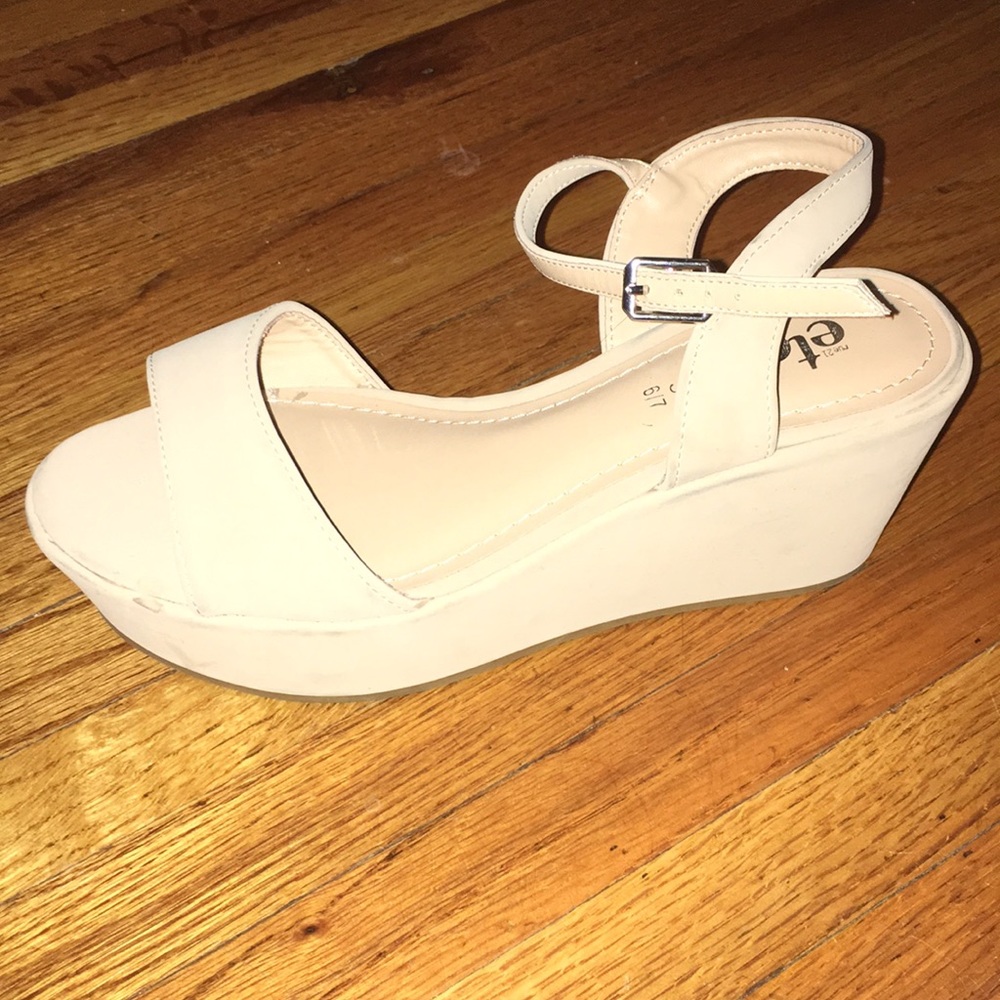 Nude sandals